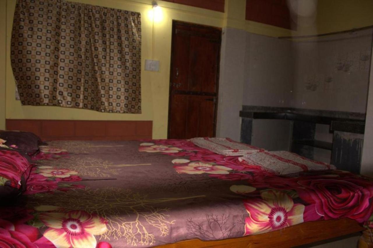 Surya Guest House جوكارنا المظهر الخارجي الصورة