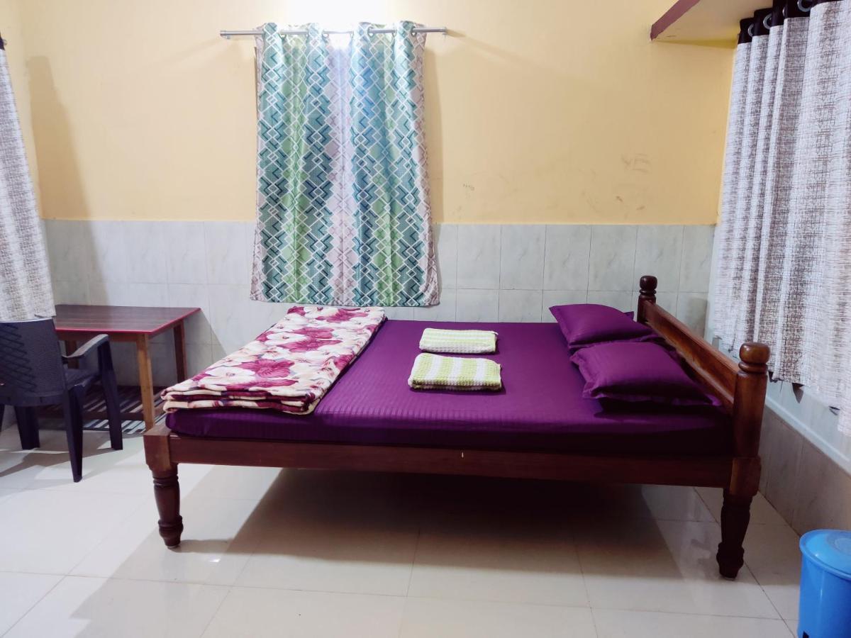 Surya Guest House جوكارنا المظهر الخارجي الصورة