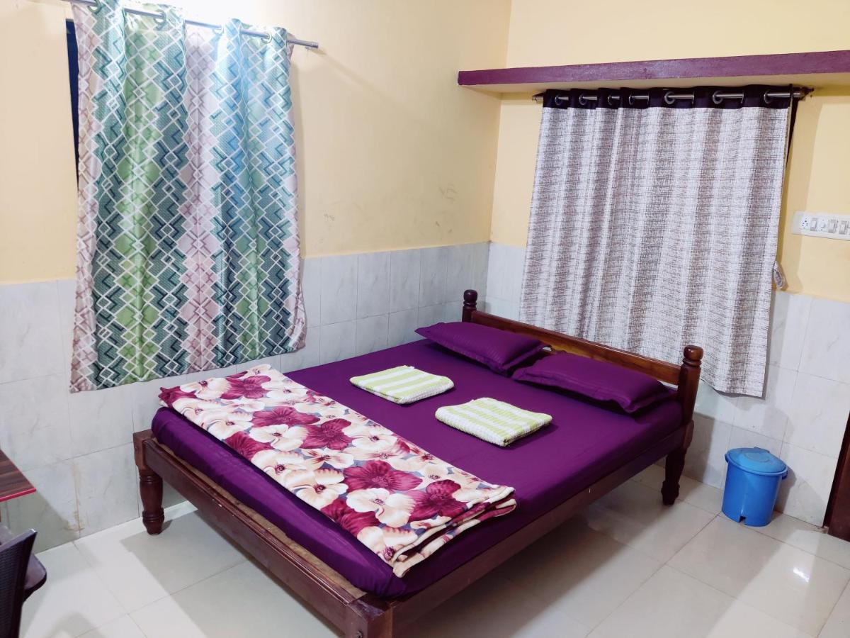 Surya Guest House جوكارنا المظهر الخارجي الصورة